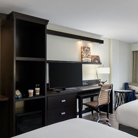 Hotel Courtyard By Marriott Charleston Historic District Esterno foto