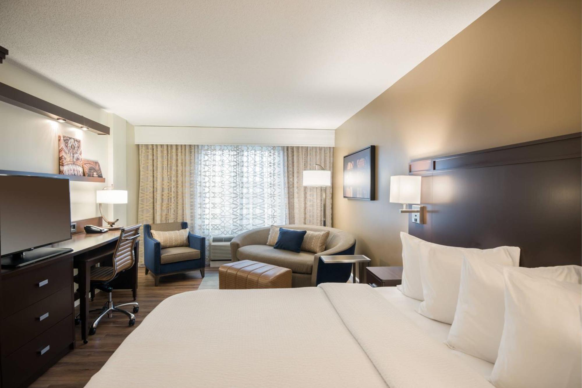 Hotel Courtyard By Marriott Charleston Historic District Esterno foto