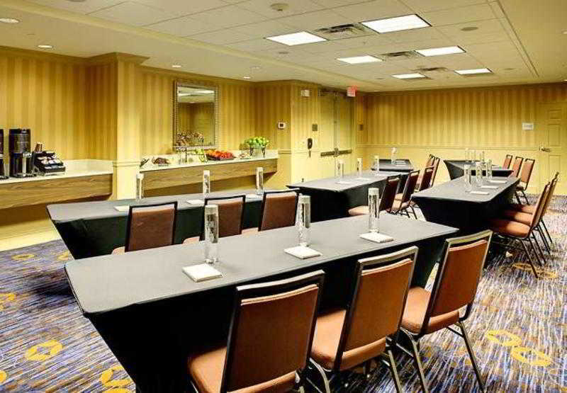 Hotel Courtyard By Marriott Charleston Historic District Esterno foto