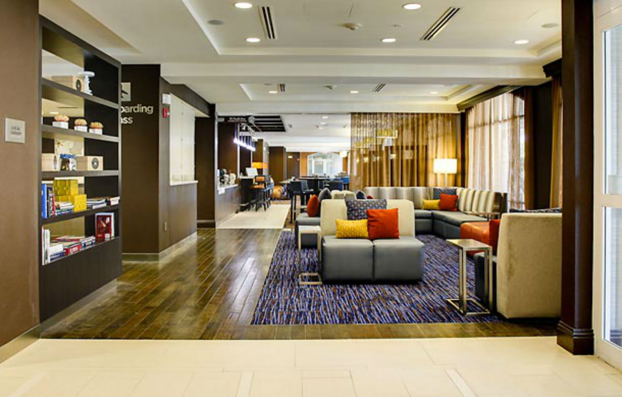 Hotel Courtyard By Marriott Charleston Historic District Esterno foto